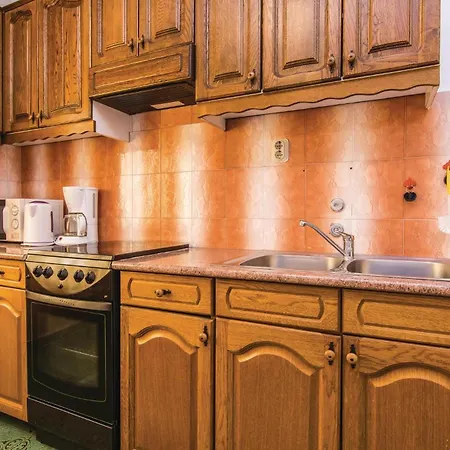 4 Bedroom Awesome In * Starigrad Paklenica