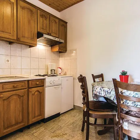 4 Bedroom Gorgeous In Starigrad Paklenica